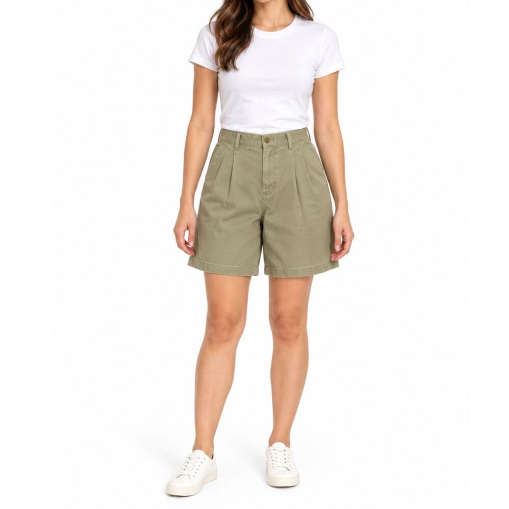 Ruff Hewn Petite Women’s Pleated Khaki Shorts | Size 4